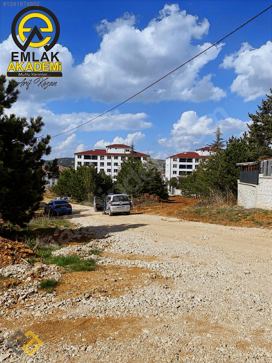 NOVADA AVM YANI SATILIK VİLLA ARSASI - YOZGAT MERKEZ fotoğraf 3